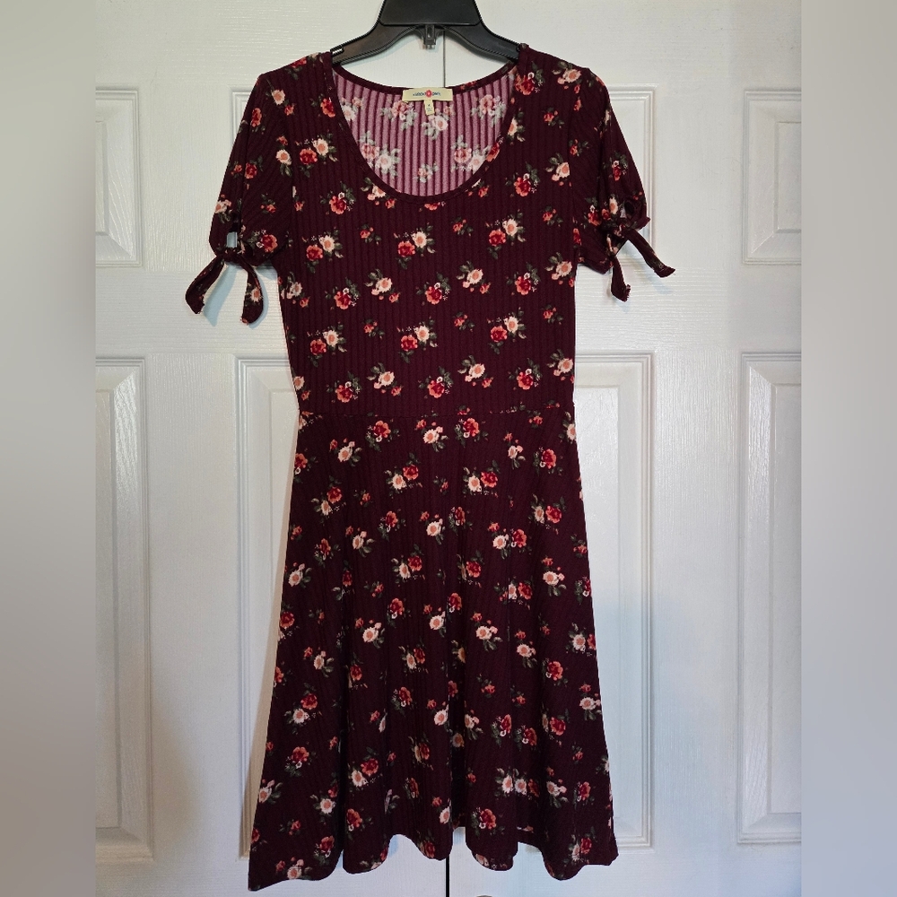 Wishful Park Burgundy Floral Dress Size Medium